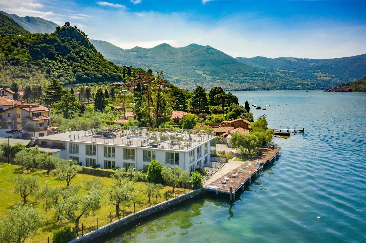 Апартаменты Dock House Мароне